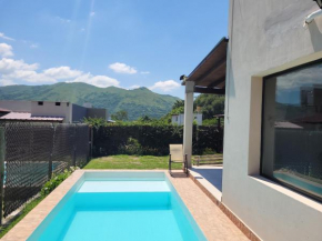Casa con pileta en Vaqueros